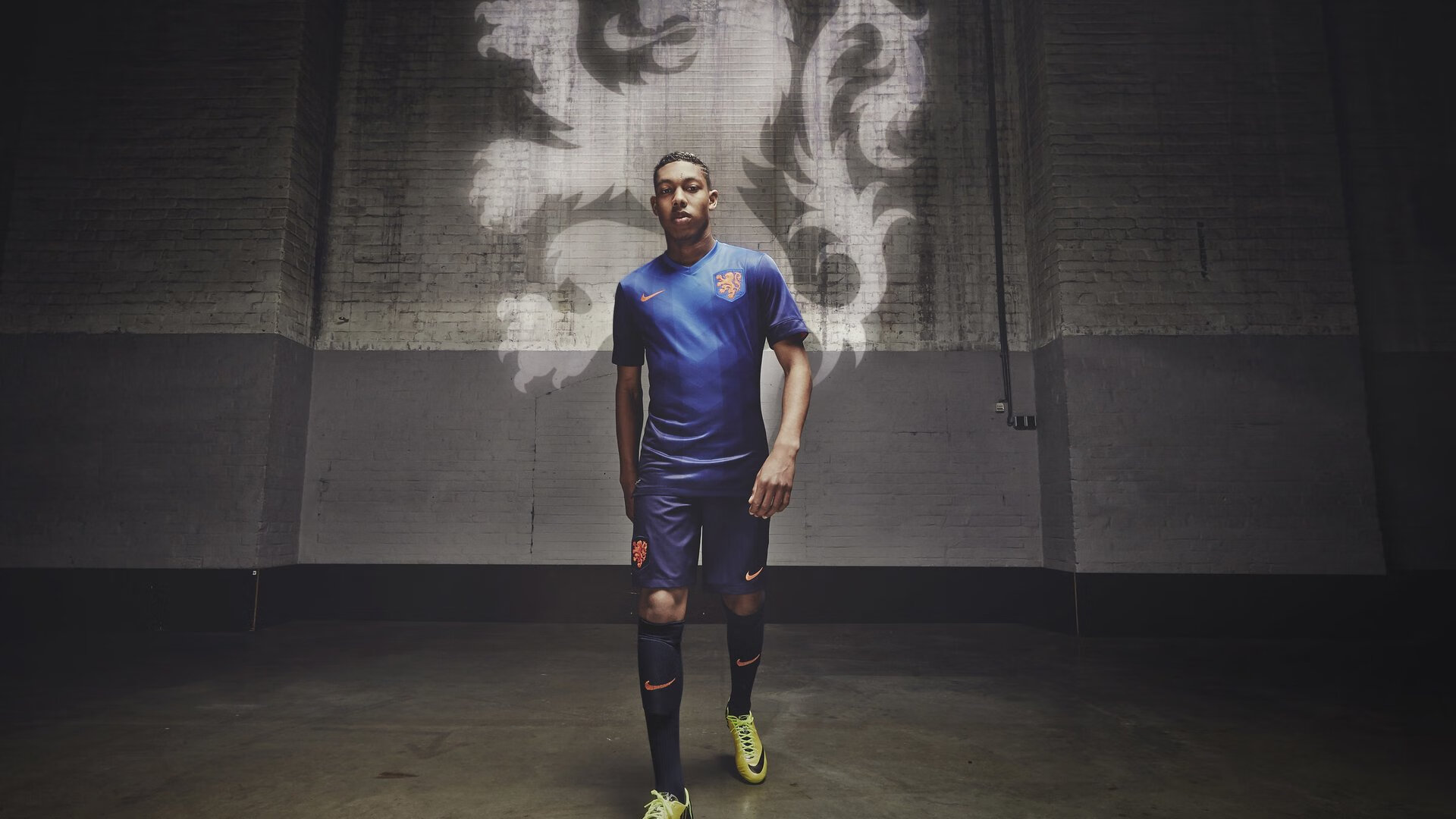 开云体育官方网站-莫德里奇关键战不手软，秘鲁对阵澳大利亚上演洲际对决