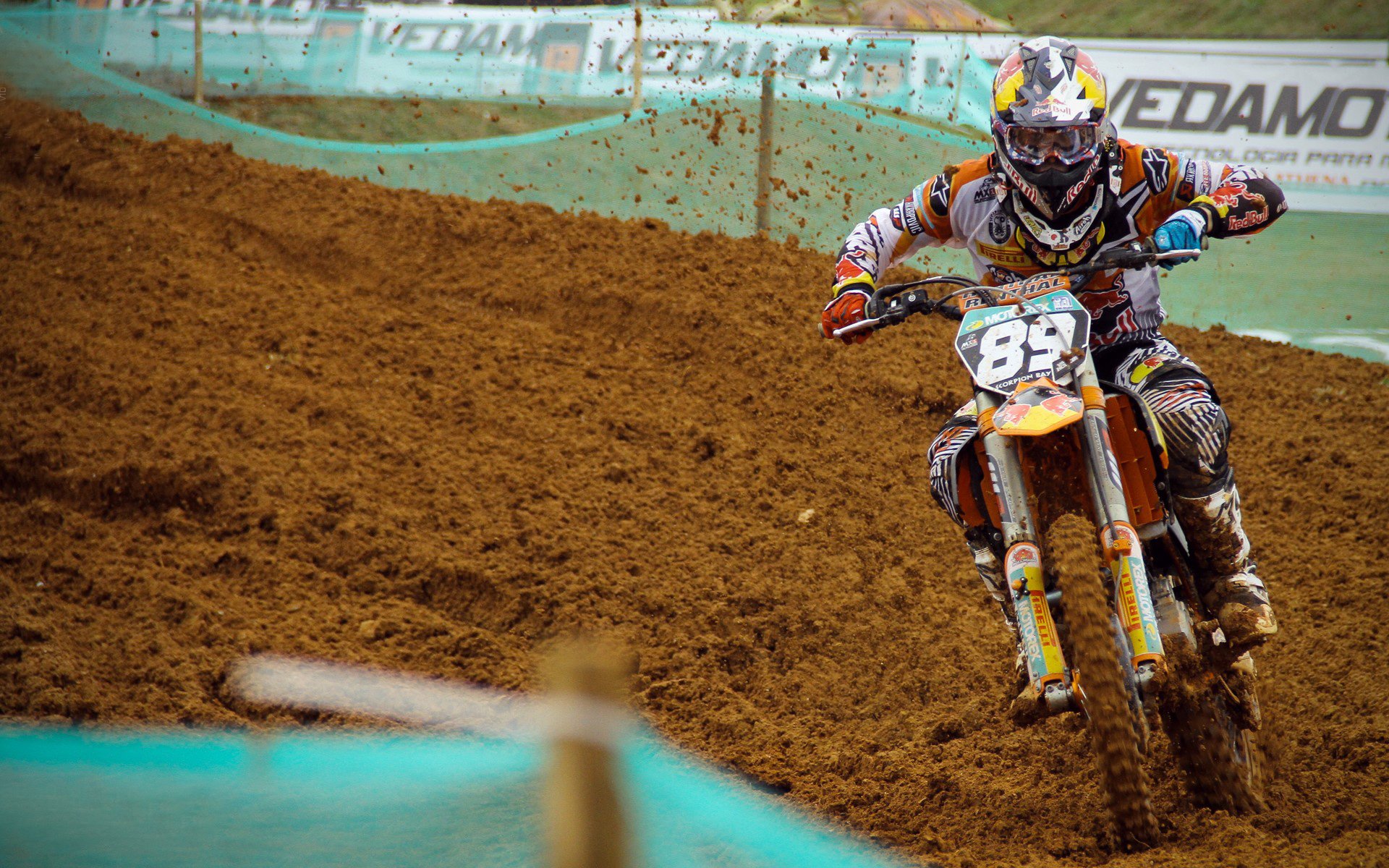 杰伦格林爆发诠释个人英雄主义，辽宁队式团队篮球强行终结独行侠连胜神话